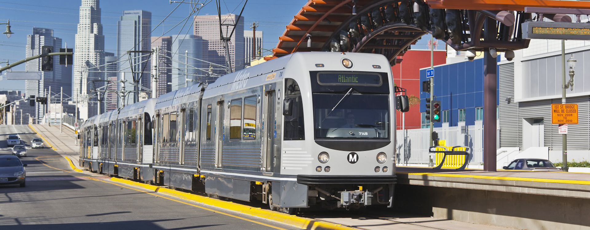 Gold Line Leaving LA